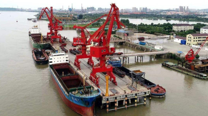 定西概述露天料场港口封闭问题的实行方法